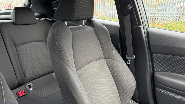 Toyota C-HR 1.8 Hybrid Icon 5dr CVT Hybrid Hatchback